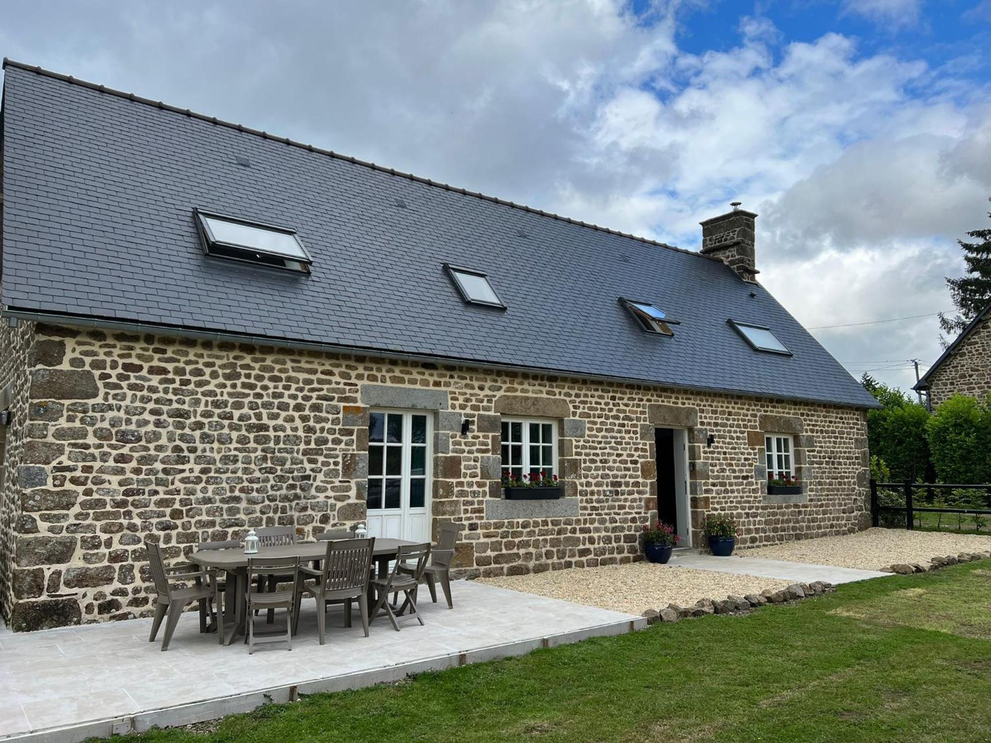 Maison De La Grange, Chaulieu Sourdeval エクステリア 写真